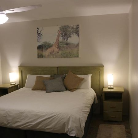 Livivane Guest House Simunye Luaran gambar