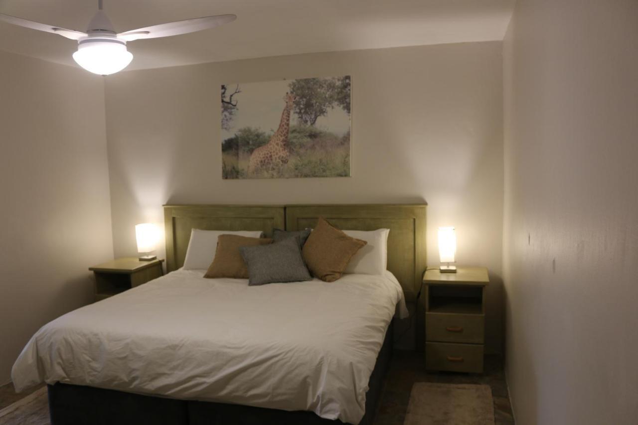 Livivane Guest House Simunye Luaran gambar