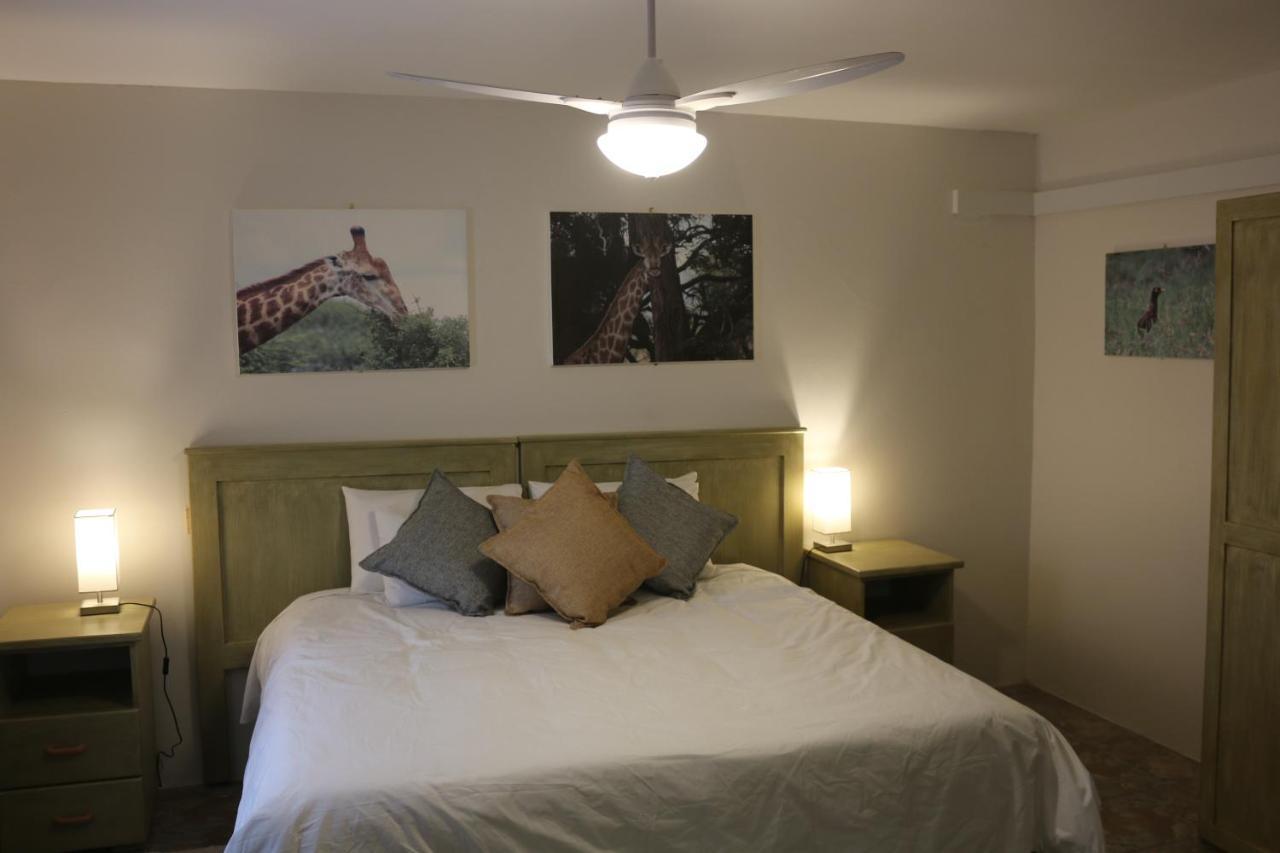 Livivane Guest House Simunye Luaran gambar
